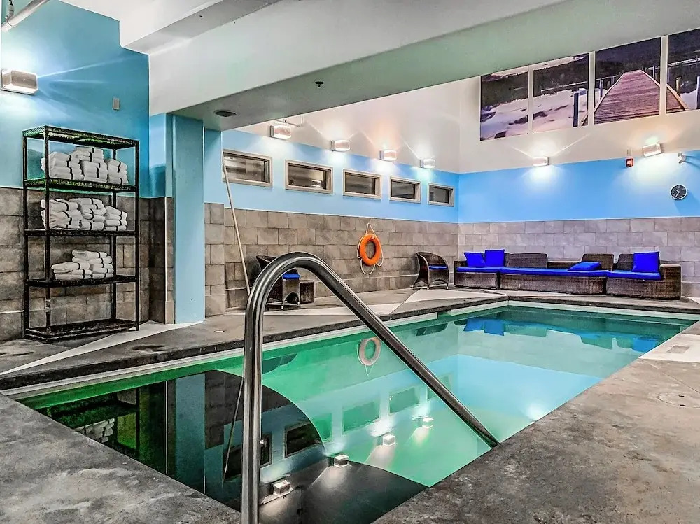 2 Bedroom Condo .Pool .Hot Tub .Gym .Spa - фото 15