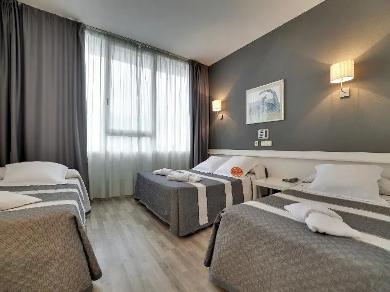 Standard room with balcony