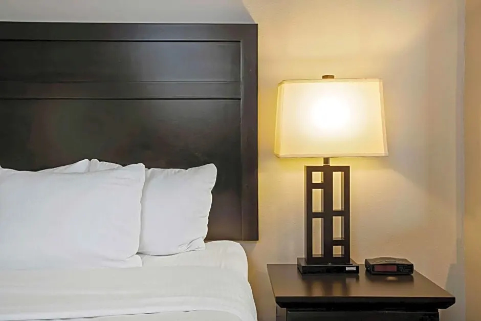 La Quinta Inn & Suites by Wyndham-Brookshire-West Katy - Chambres