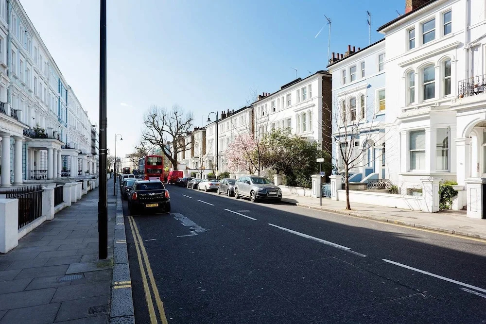 Veeve - Elgin Crescent