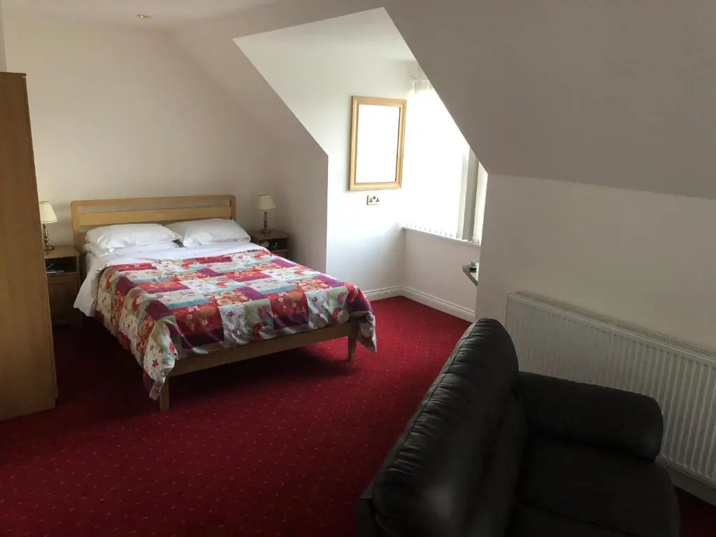 Standard Double room (full double bed)