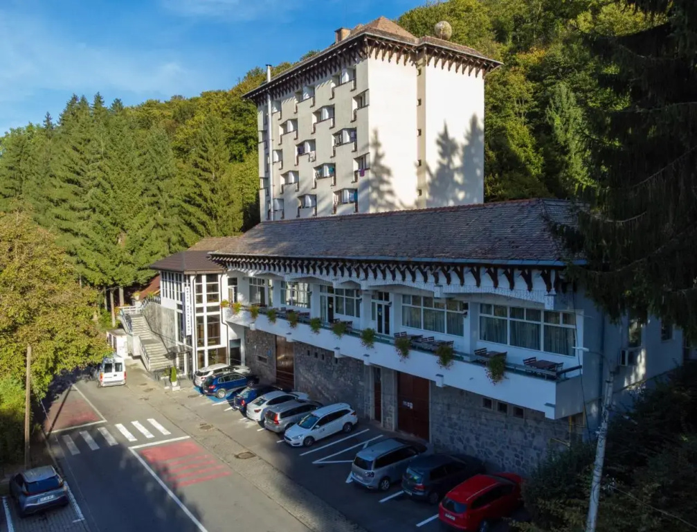 Hotel photo 11