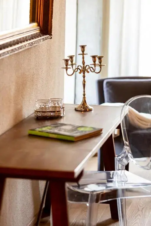 Hotel de l'Ours Preles - Chambres