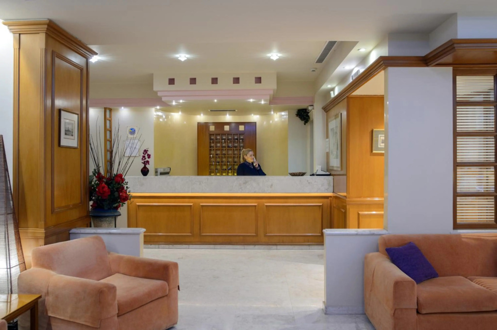 Image 37