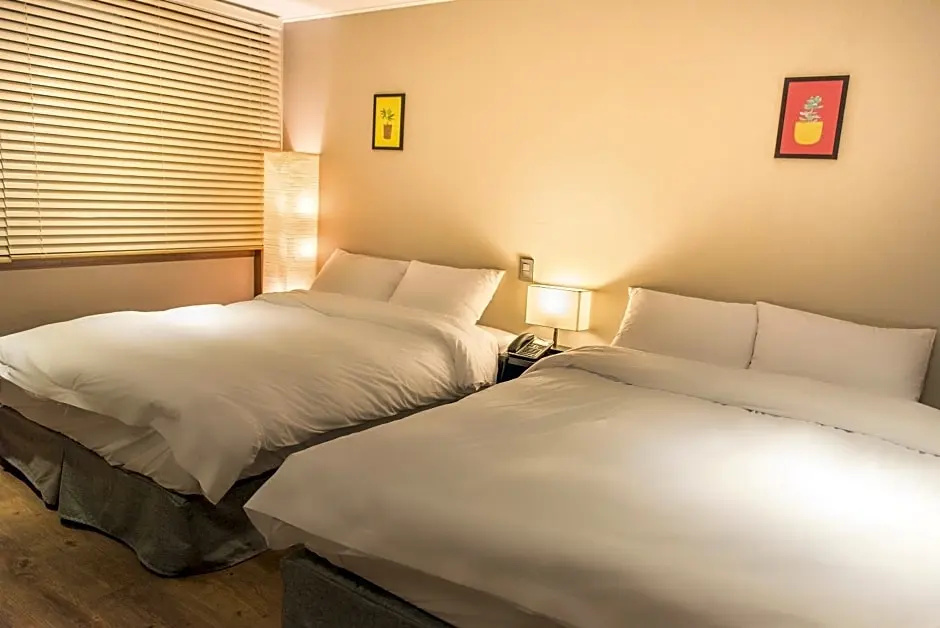 Deluxe Double room with sea view (twin beds)