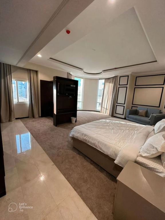 Royal room