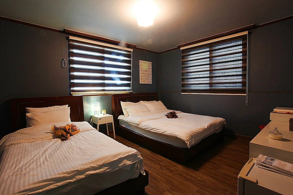 Standard Double Family room (full double bed)