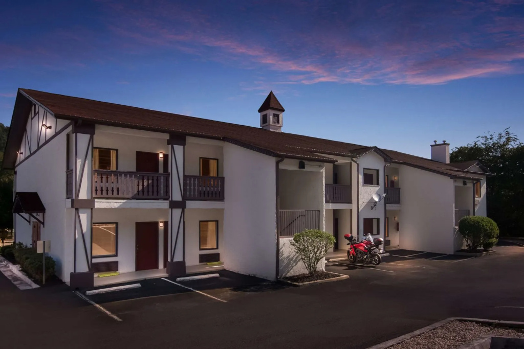 SureStay Hotel by Best Western Helen Downtown