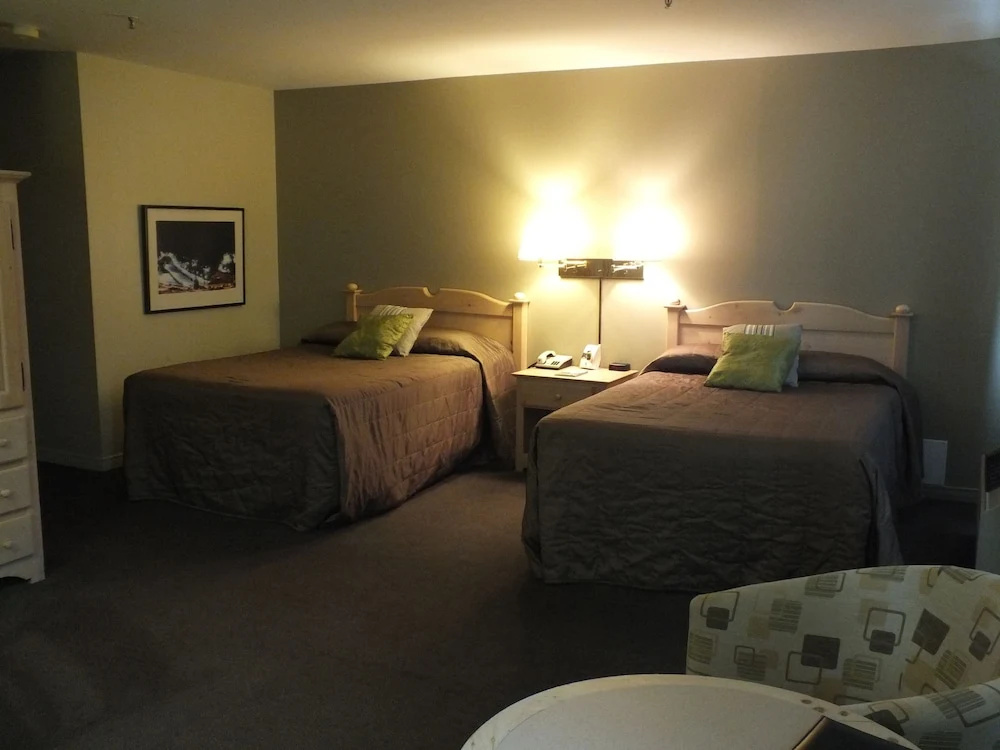 Classic Quadruple room