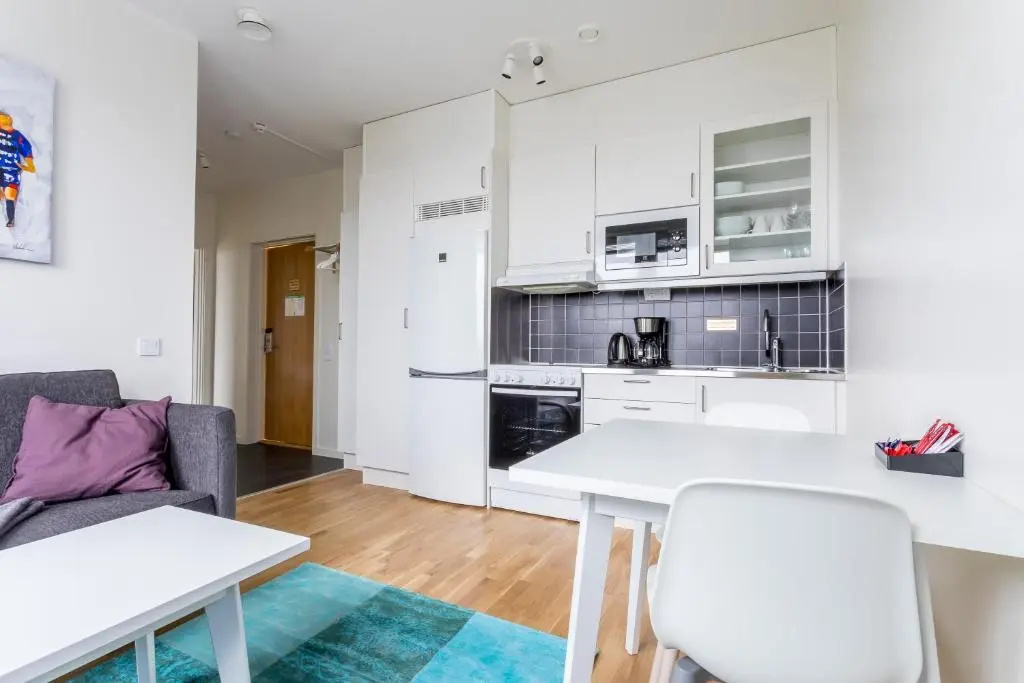 Double Studio (full double bed)