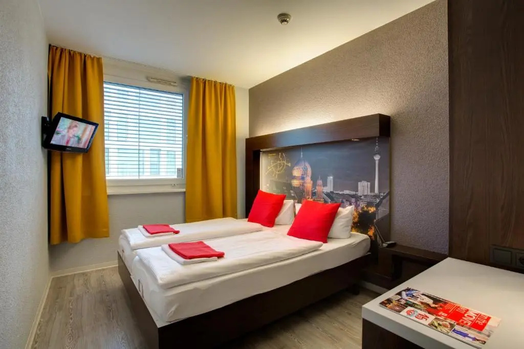 MEININGER Hotel Berlin Hauptbahnhof - Chambres