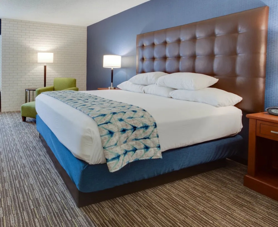 Drury Inn & Suites Nashville Airport - Chambres