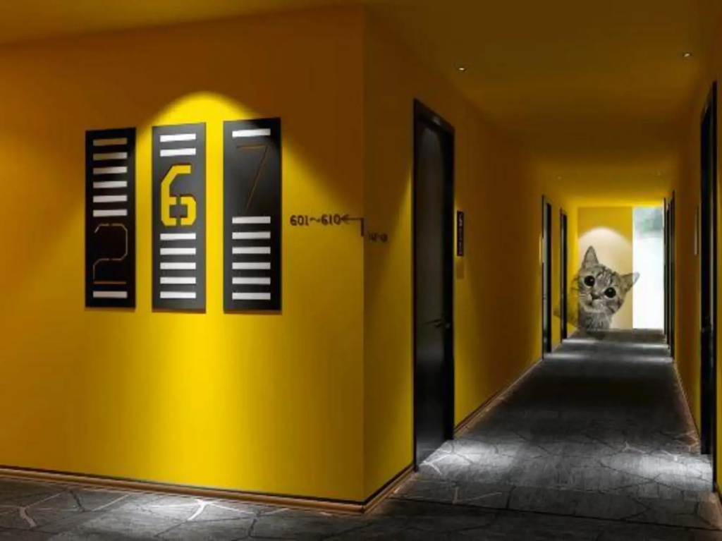 Jianjing Movie Hotel (Xiangtan Baishi Park)