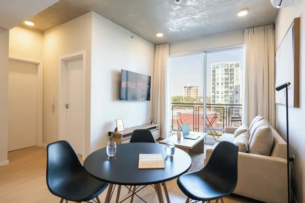 Apartment with city view