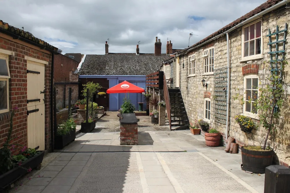 Rose and Crown