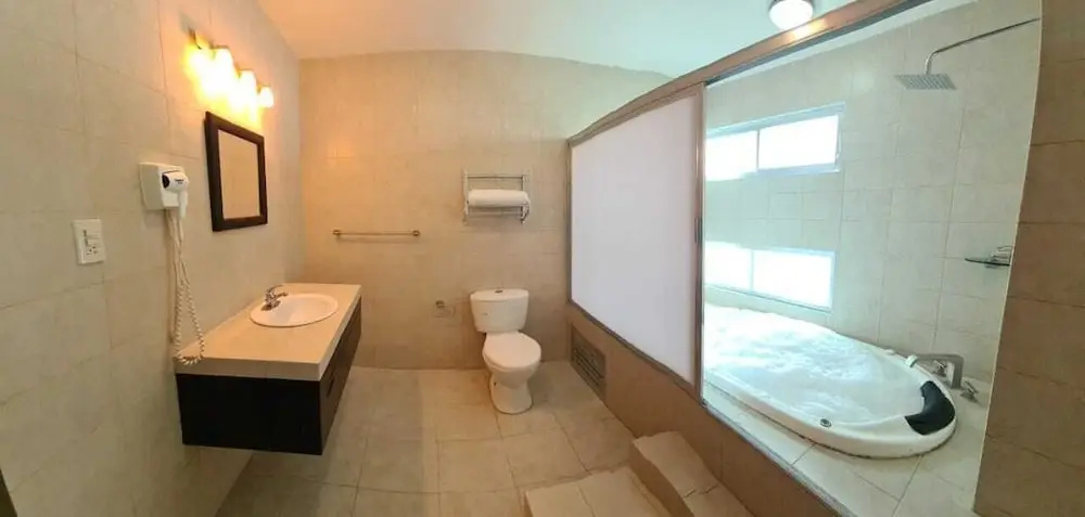 Hotel photo 11