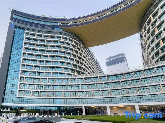 Chic Studio in Popular Seven Palm Complex