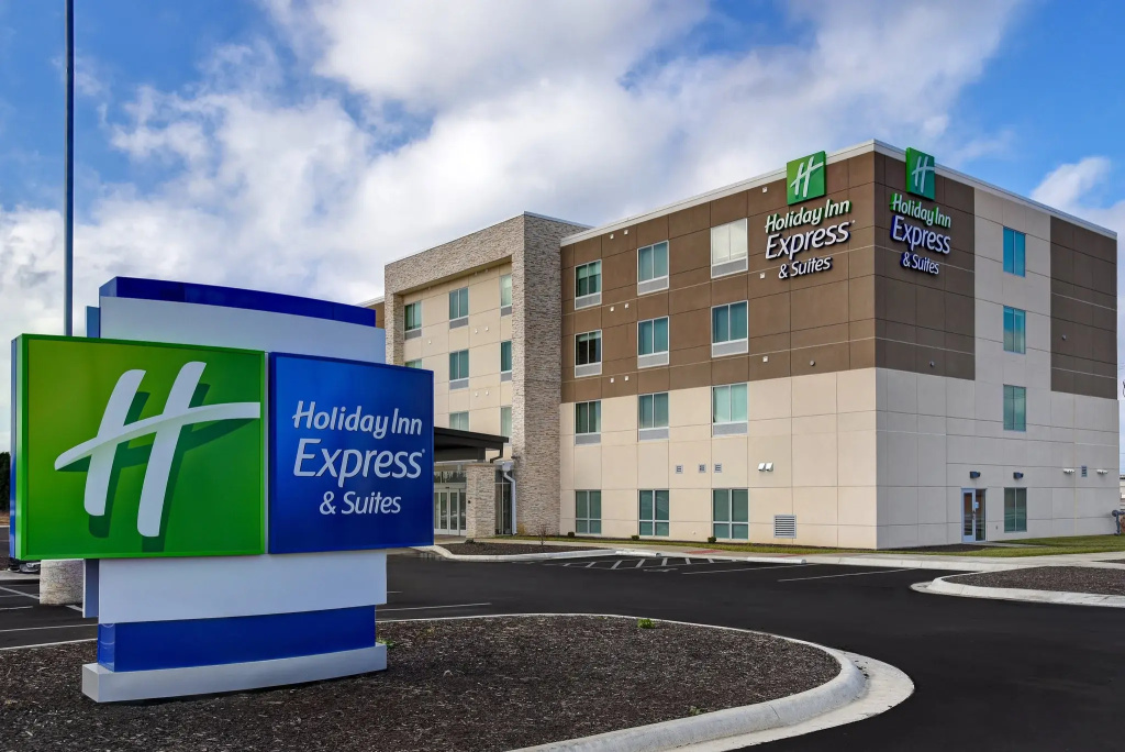 Holiday Inn Express & Suites Ottawa by IHG