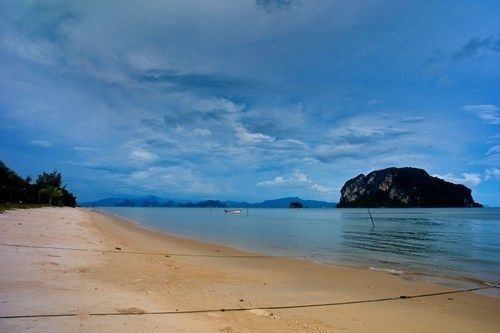 Beach & Waterfront
