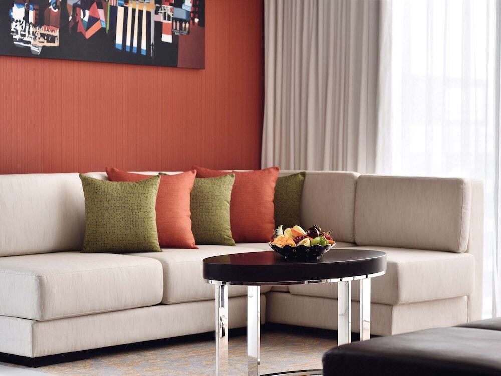Movenpick Hotel Colombo