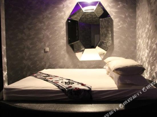 Love Inn Boutique Hotel