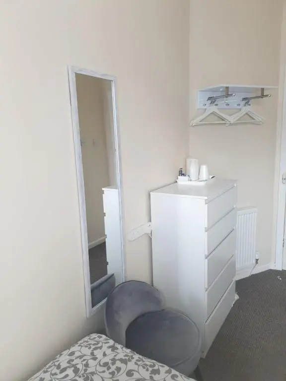 Standard Double room (twin beds)