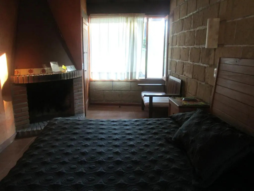 Deluxe Double room (full double bed)