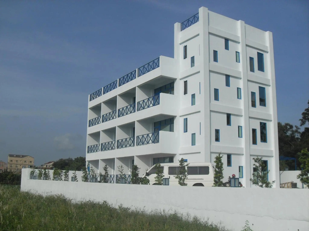 Bay Villa Hall