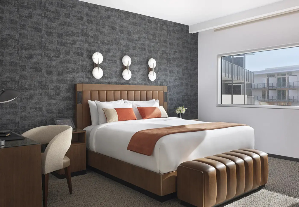 Deluxe Junior Suite