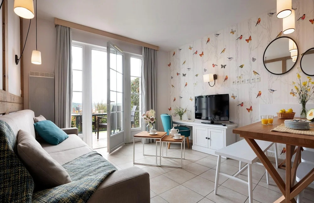 Afficher la photo 8 — Aesthetic Normandy House for 6 With Pool