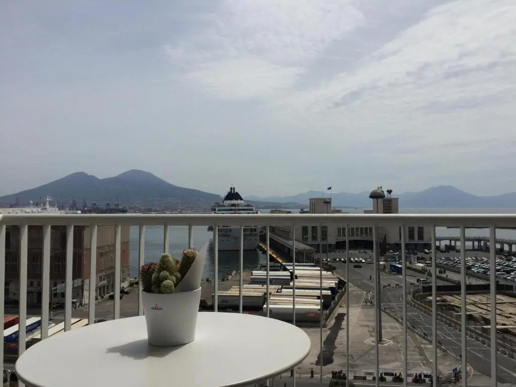Standard Double room with balcony and with sea view (full double bed)