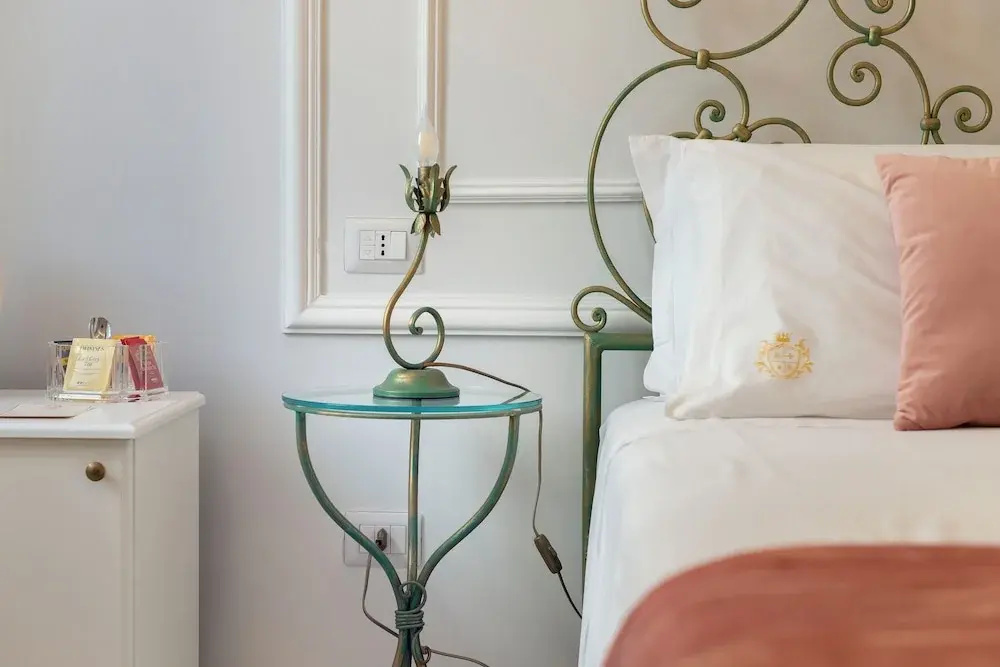 Royal room