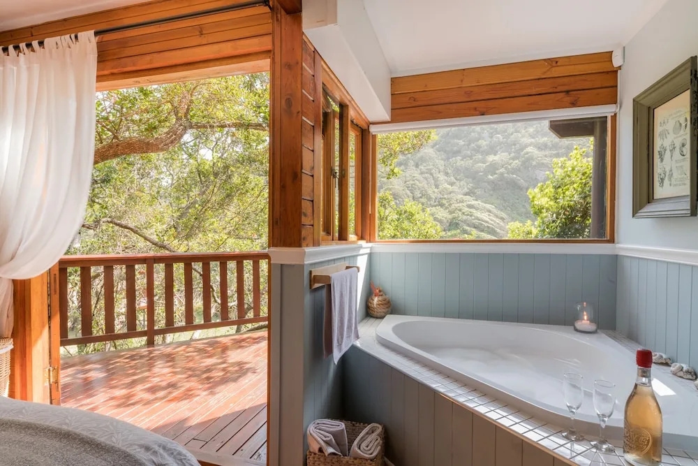 Ballots Bay Treehouse by HostAgents
