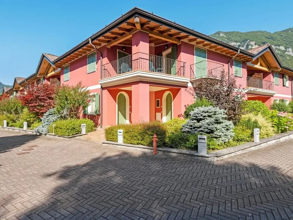 Apartment by Lake Idro With Mountain Views