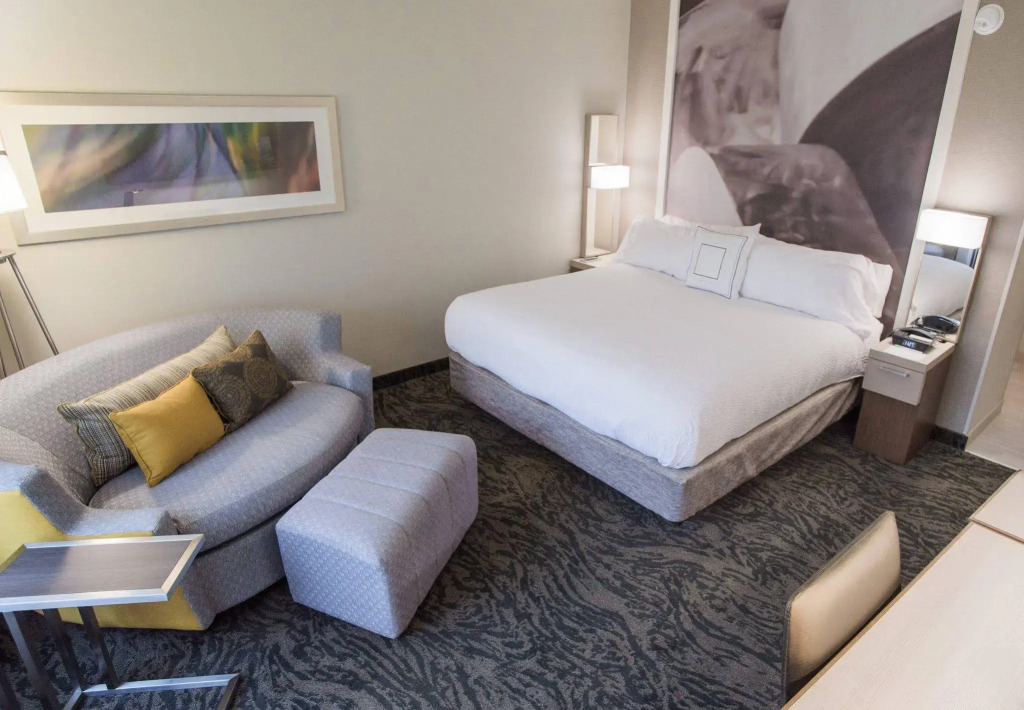 Courtyard by Marriott Hickory — фото 3