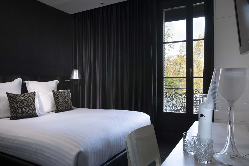 First Hotel Paris Tour Eiffel — 5