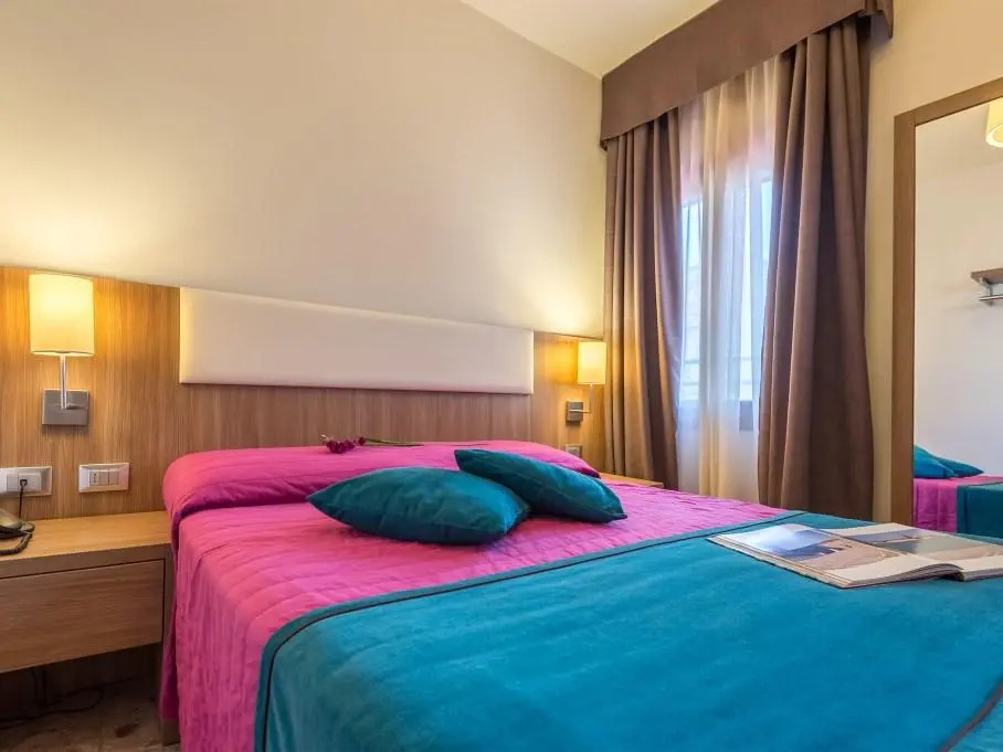 Standard Quadruple room (full double bed)