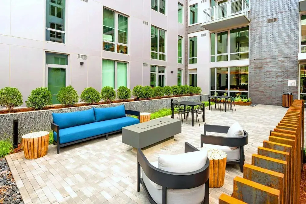 Prime Metro Proximity Condo at Clarendon