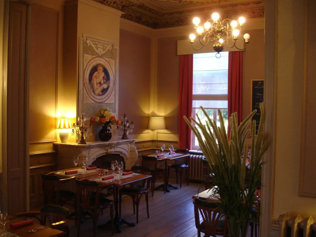 Hotel photo 11
