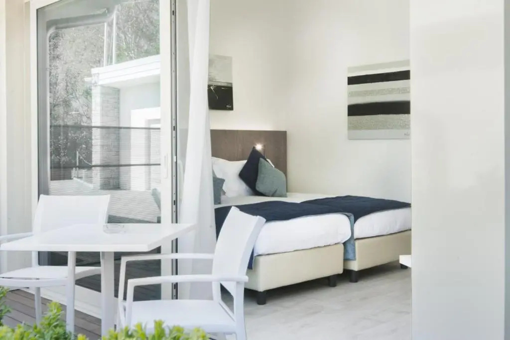 Standard Double room with view (full double bed)