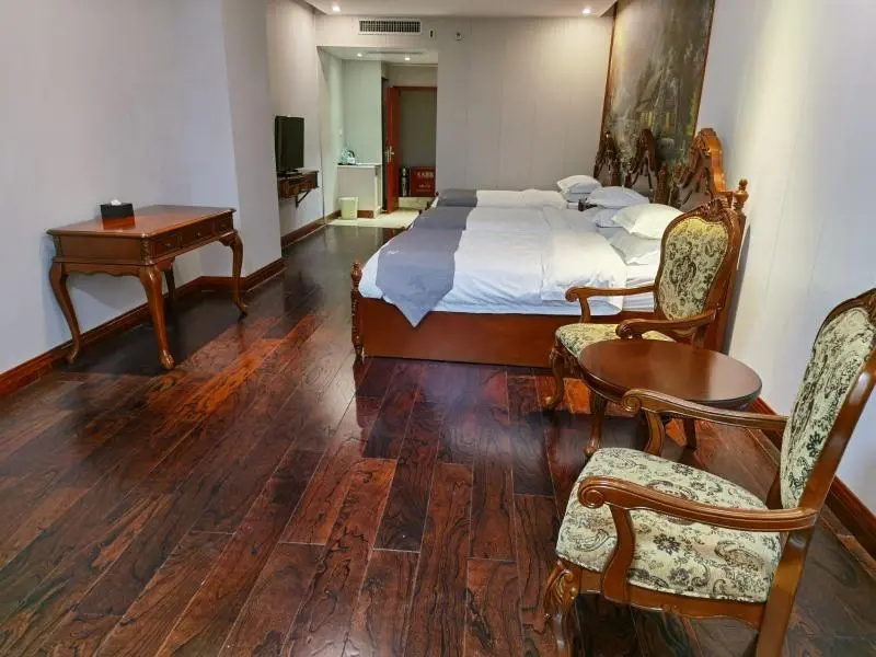 Standard Family room