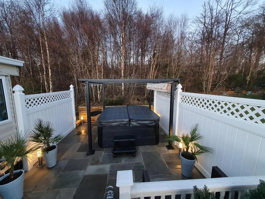 moonflower lodge Hot Tub