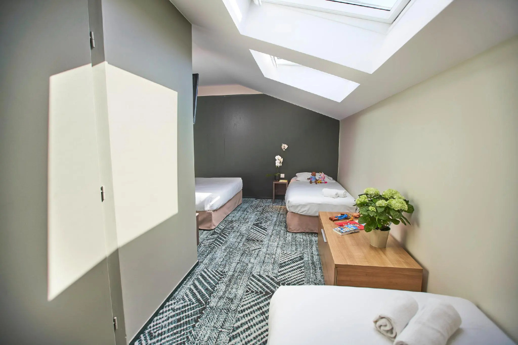 Standard Quadruple room