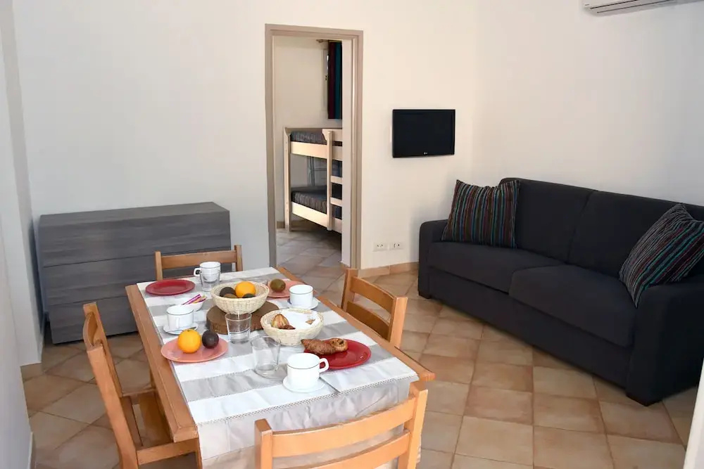 1 Bedroom Apartment with balcony
