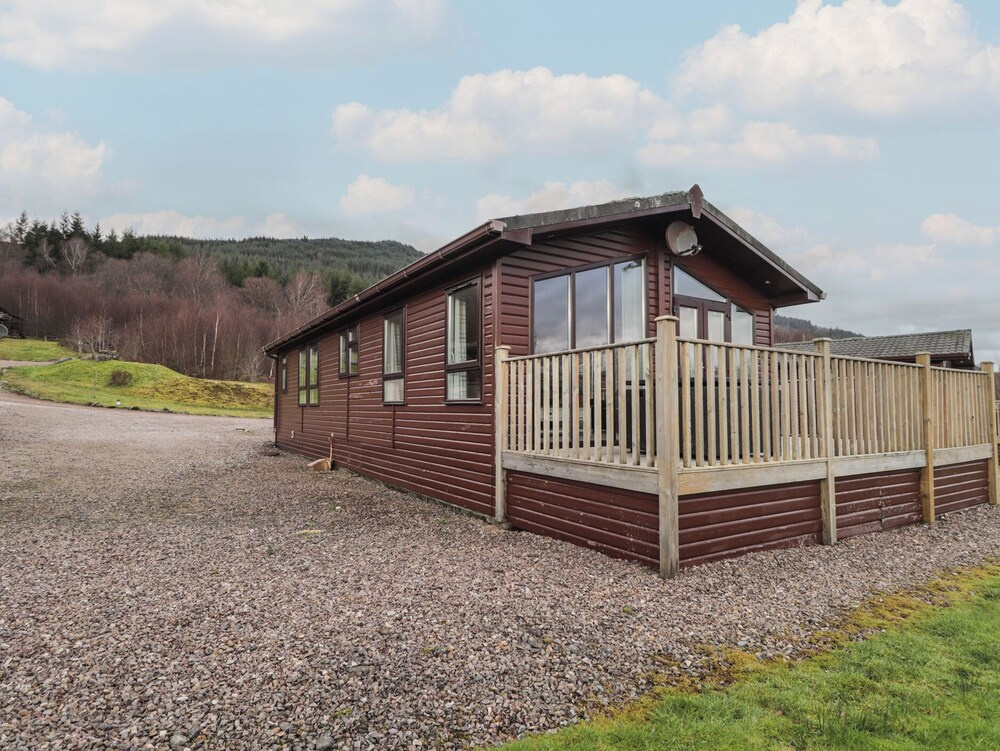 Iona Lodge