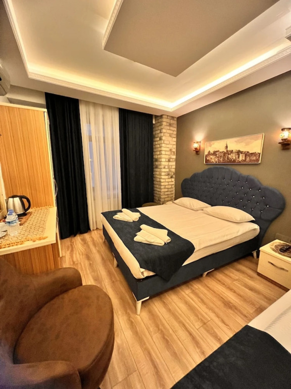 Трёхместный номер Superior в Grand Seigneur Hotel