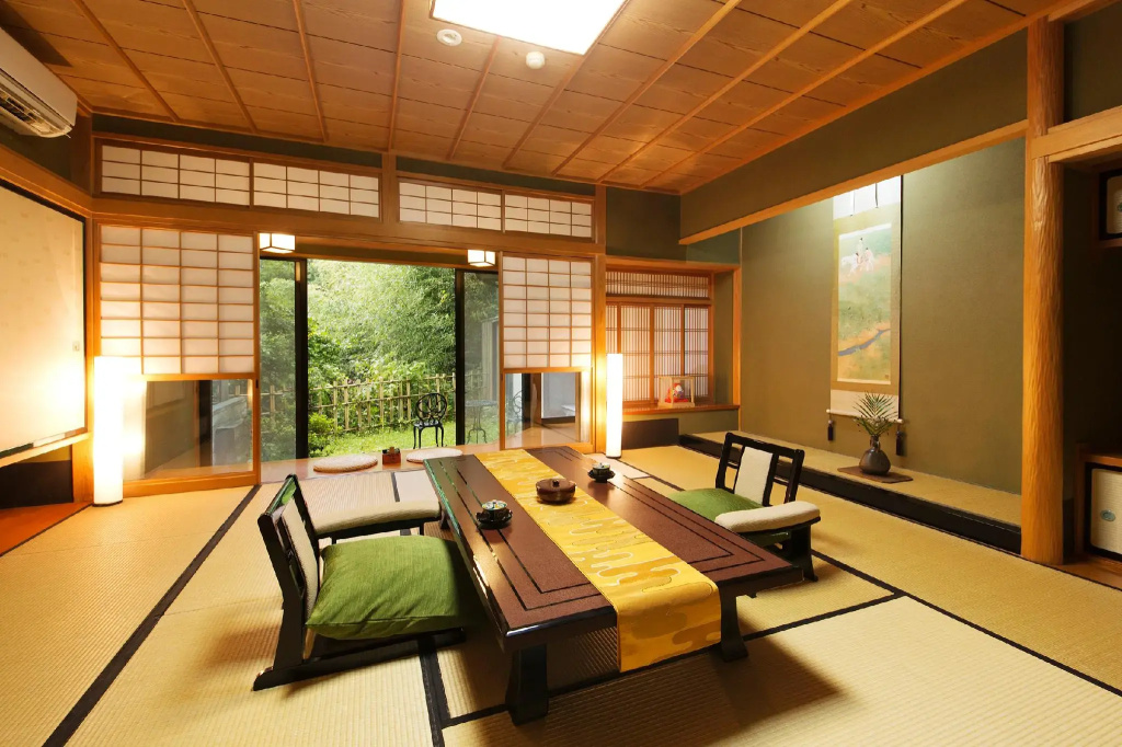 Standard room with balcony