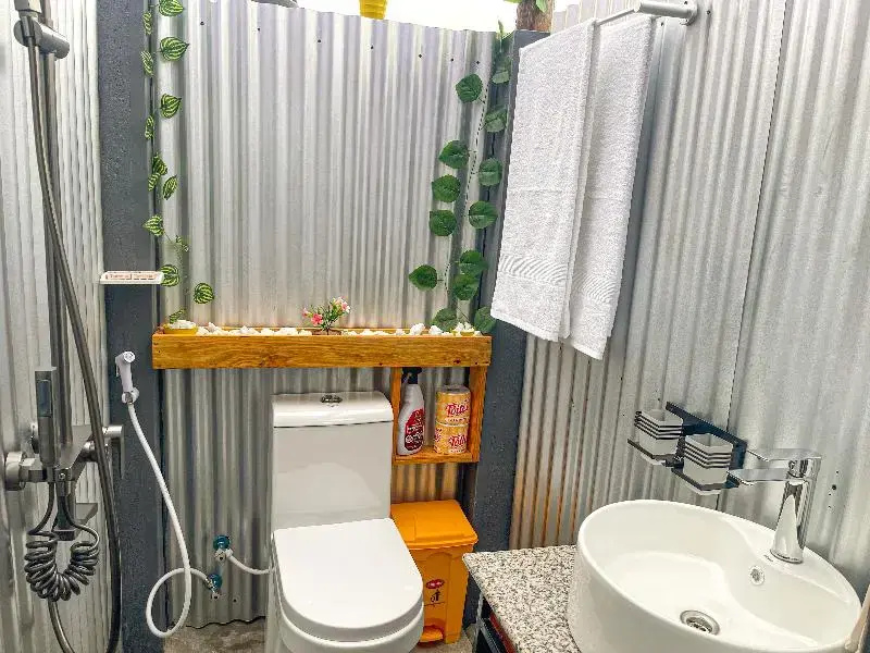 1 Bedroom Standard Double room with balcony (full double bed)