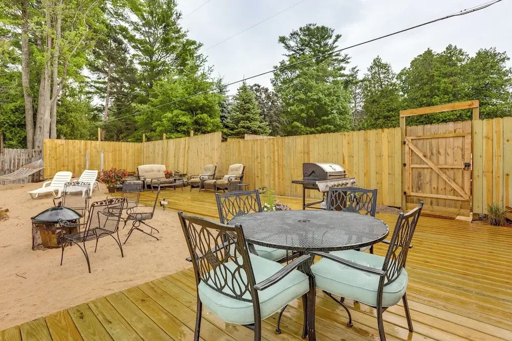 Beach Access & Dock: Little Traverse Lake Cottage!