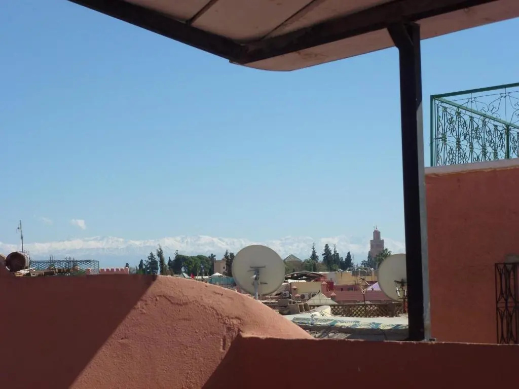 Standard Double room with balcony (full double bed)